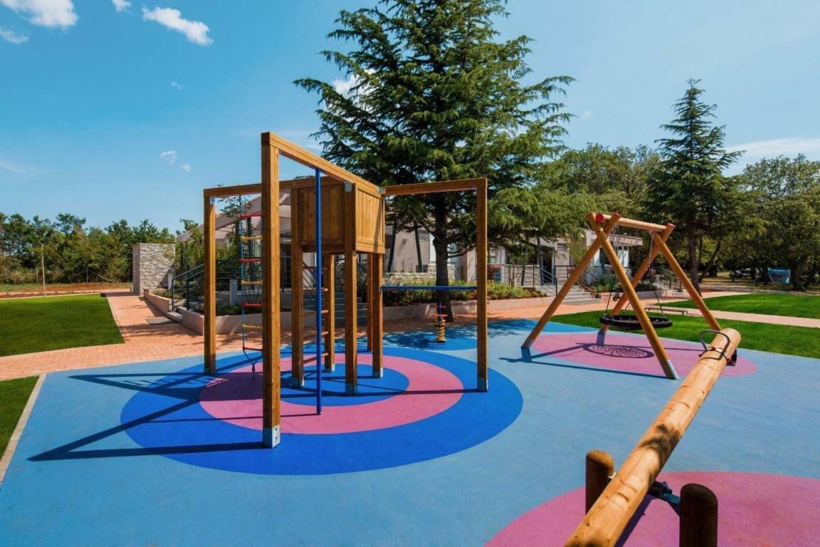 Panorama Mobile Homes In Camping Park Umag Exterior foto
